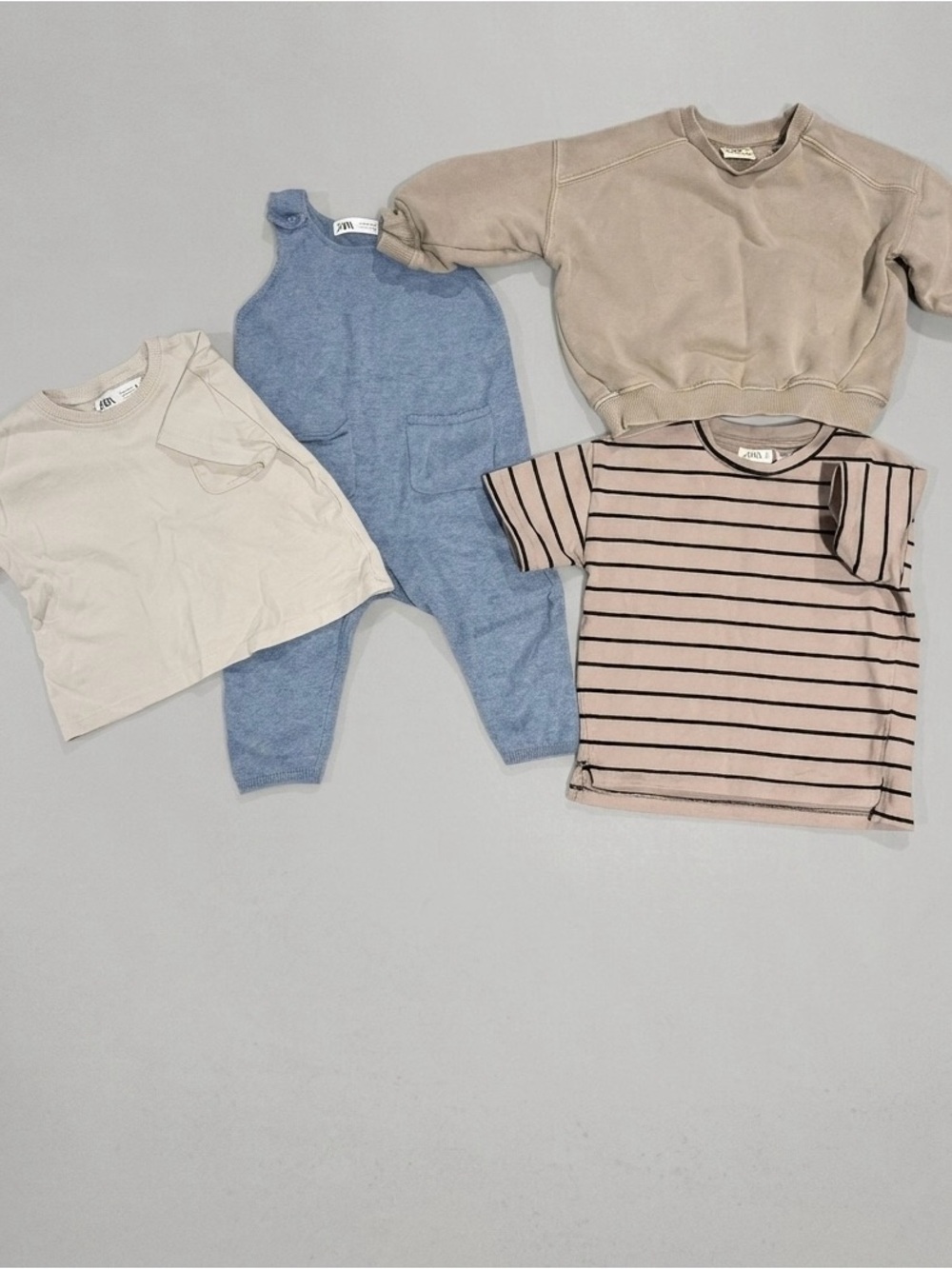 Lot of Zara Kids Clothes - Picture 1 of 1